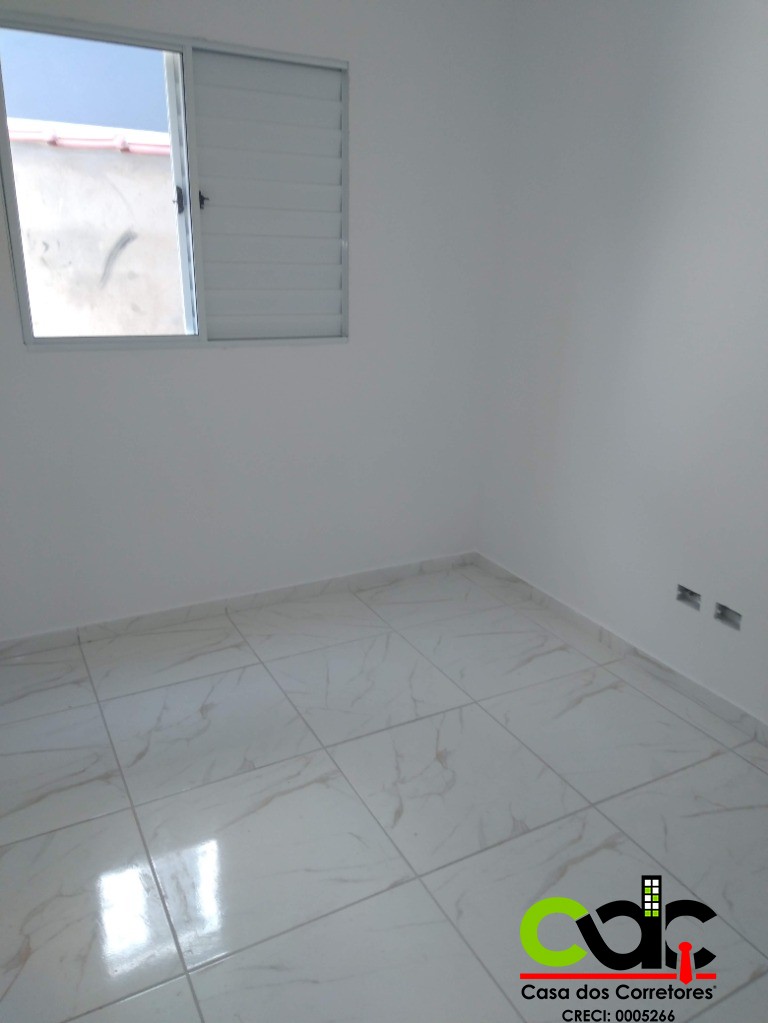 Casa à venda com 2 quartos, 58m² - Foto 14