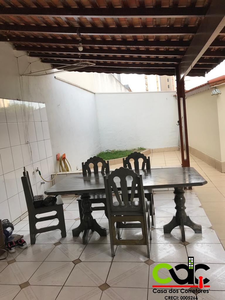 Apartamento à venda com 3 quartos, 192m² - Foto 2