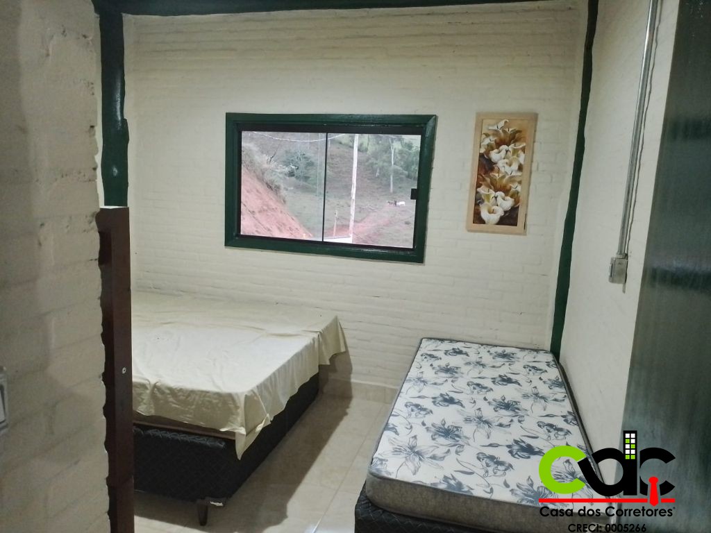 Chácara à venda com 3 quartos, 250m² - Foto 40