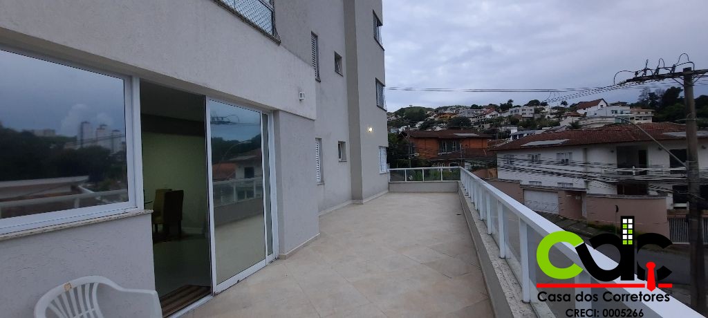 Apartamento à venda com 3 quartos, 180m² - Foto 2