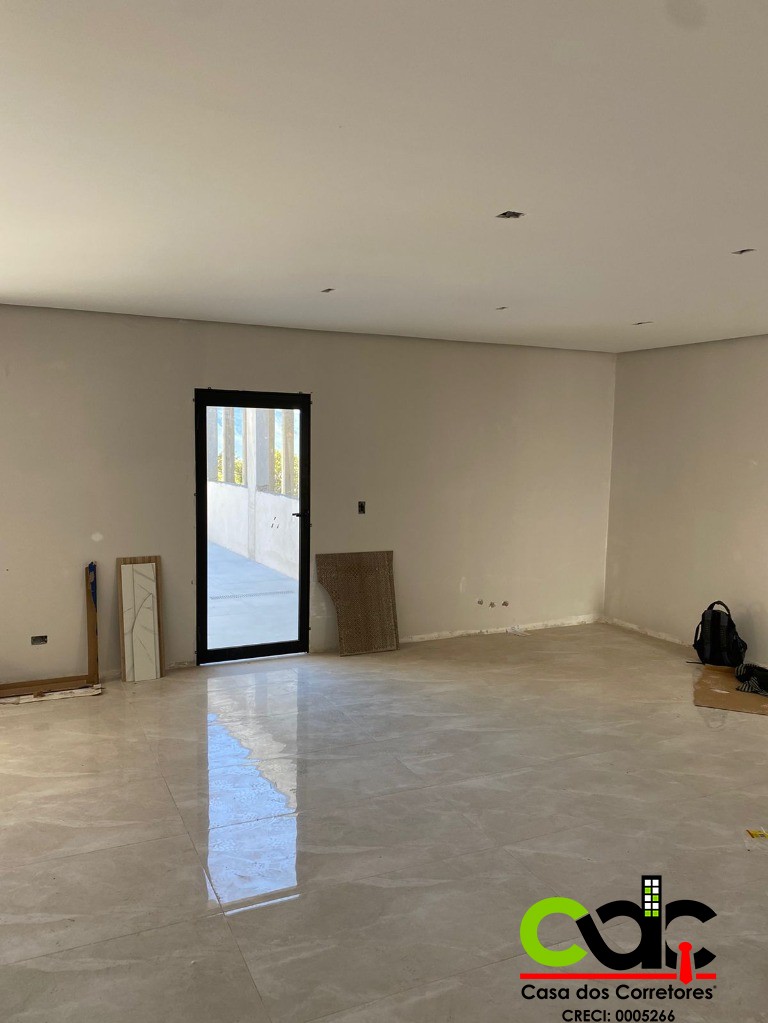 Casa à venda com 3 quartos, 188m² - Foto 14