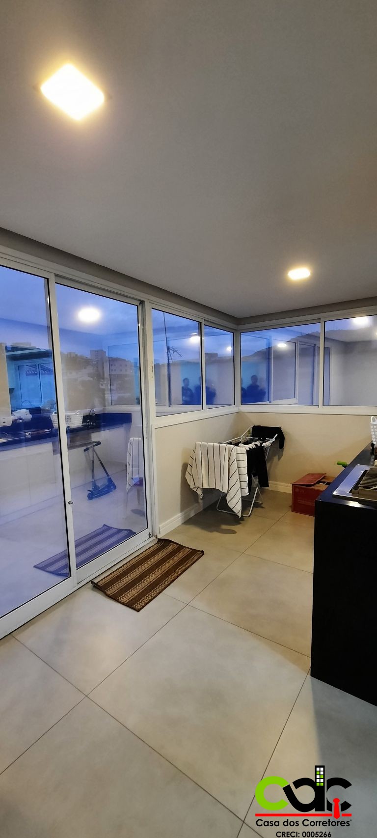 Apartamento à venda com 3 quartos, 180m² - Foto 16