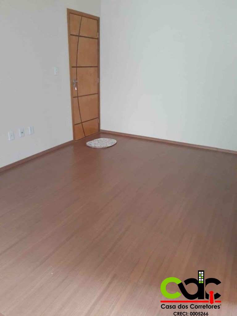 Apartamento à venda com 2 quartos, 55m² - Foto 2