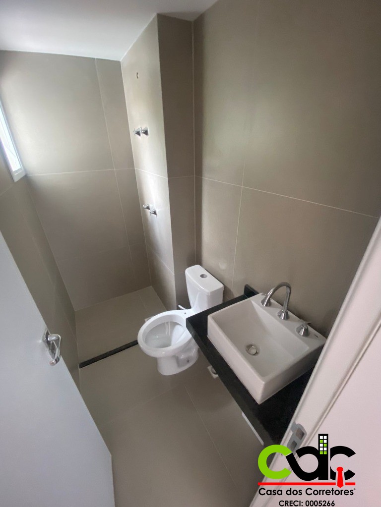 Apartamento para alugar com 2 quartos, 65m² - Foto 4