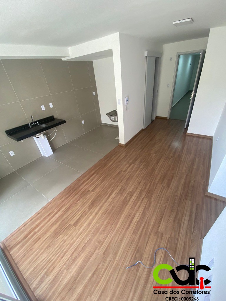 Apartamento para alugar com 2 quartos, 65m² - Foto 11