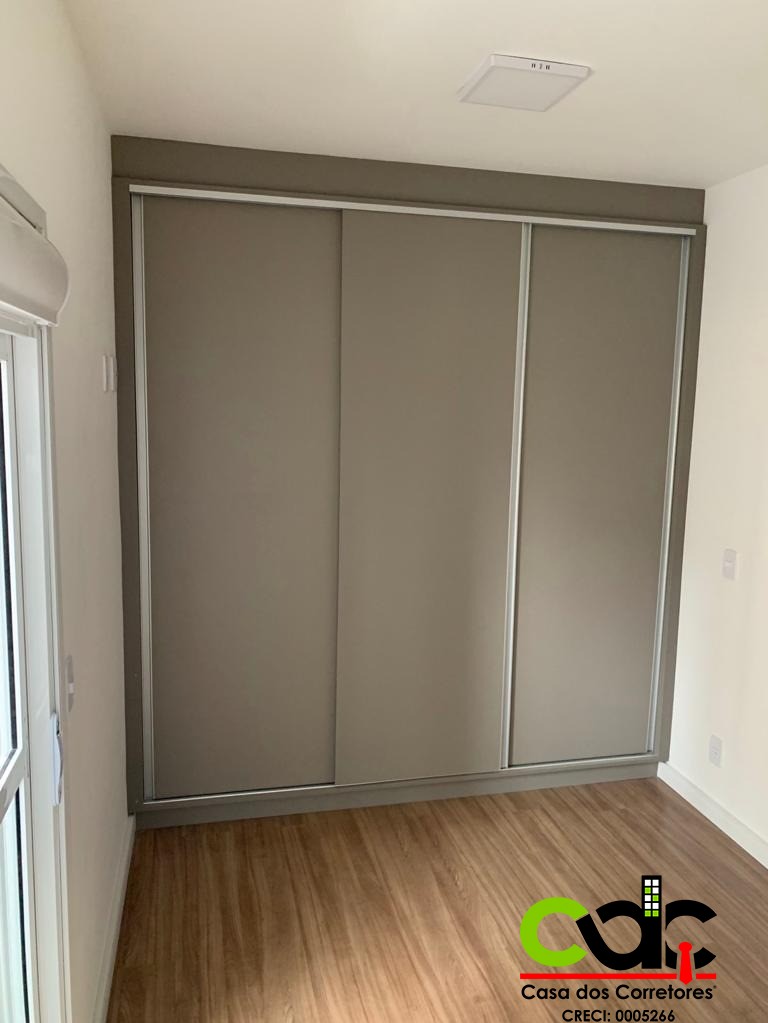 Apartamento para alugar com 2 quartos, 68m² - Foto 13