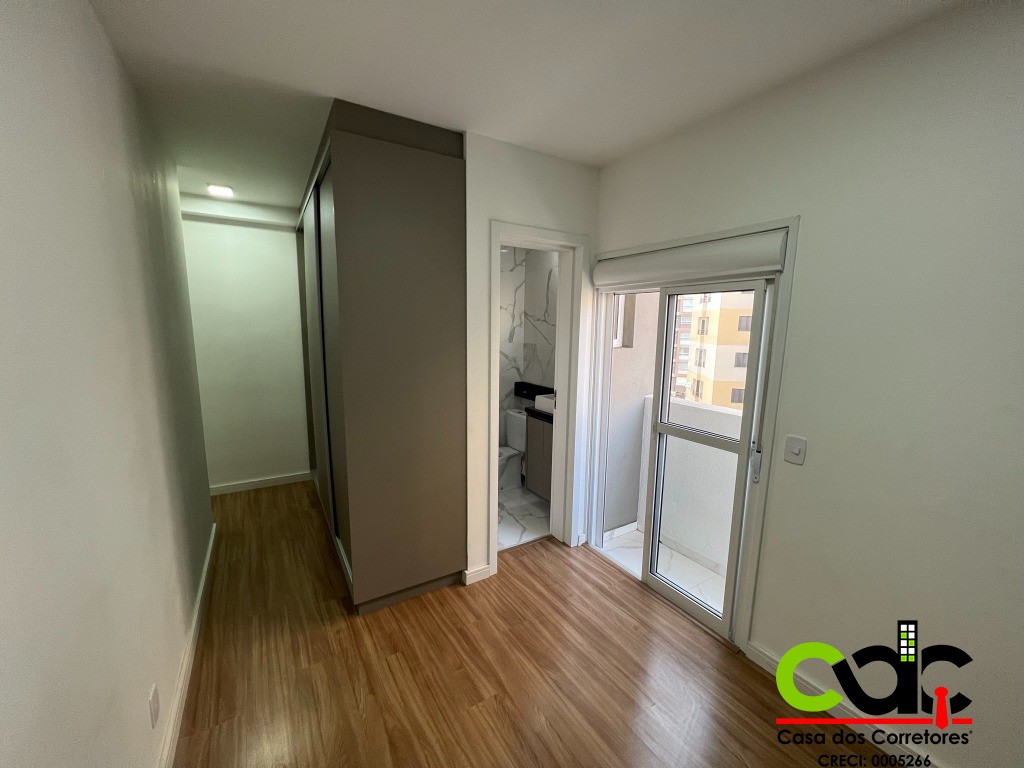 Apartamento para alugar com 2 quartos, 68m² - Foto 4