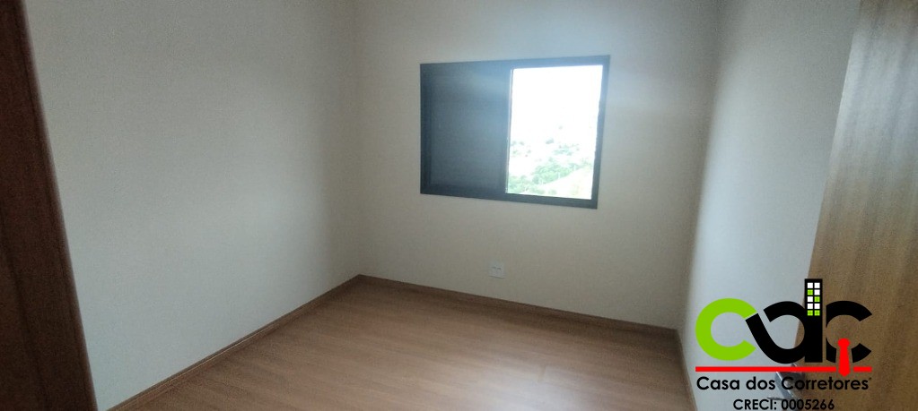 Casa à venda com 3 quartos, 105m² - Foto 7