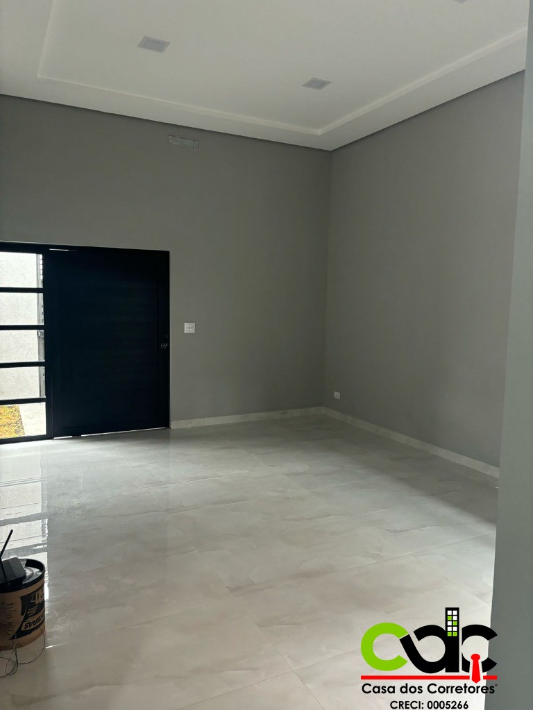 Casa à venda e aluguel com 3 quartos, 200m² - Foto 6