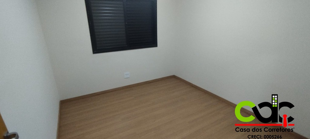 Casa à venda com 3 quartos, 105m² - Foto 6