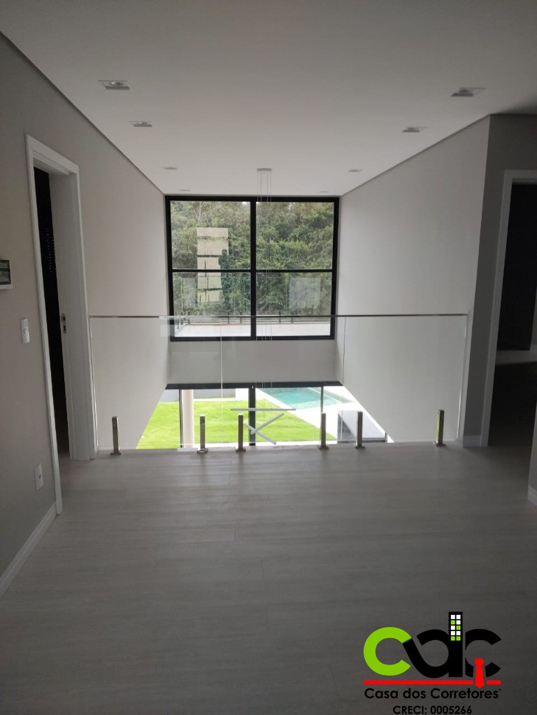 Casa à venda com 3 quartos, 453m² - Foto 24