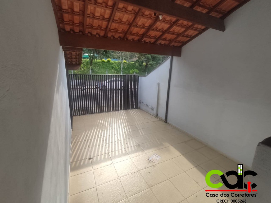 Casa à venda com 3 quartos, 379m² - Foto 5