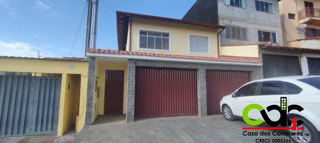 Casa à venda com 3 quartos, 160m² - Foto 1