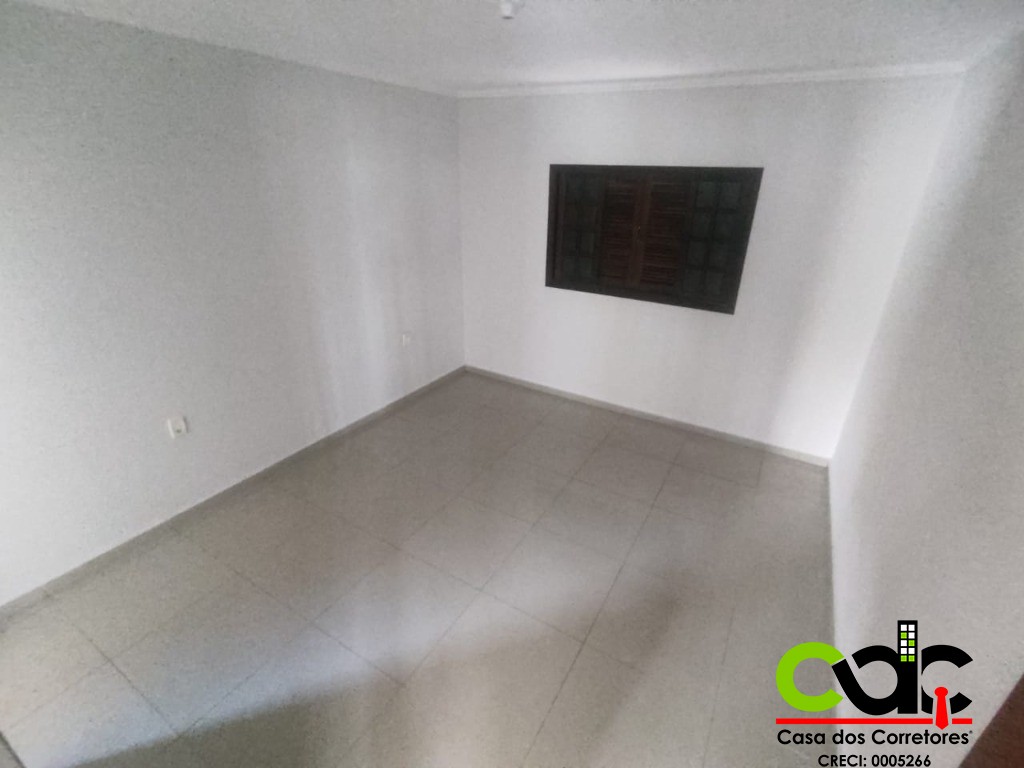 Casa à venda com 3 quartos, 379m² - Foto 17