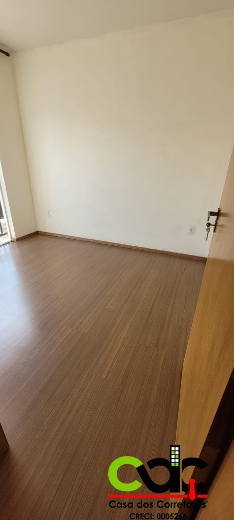 Apartamento à venda com 2 quartos, 55m² - Foto 15