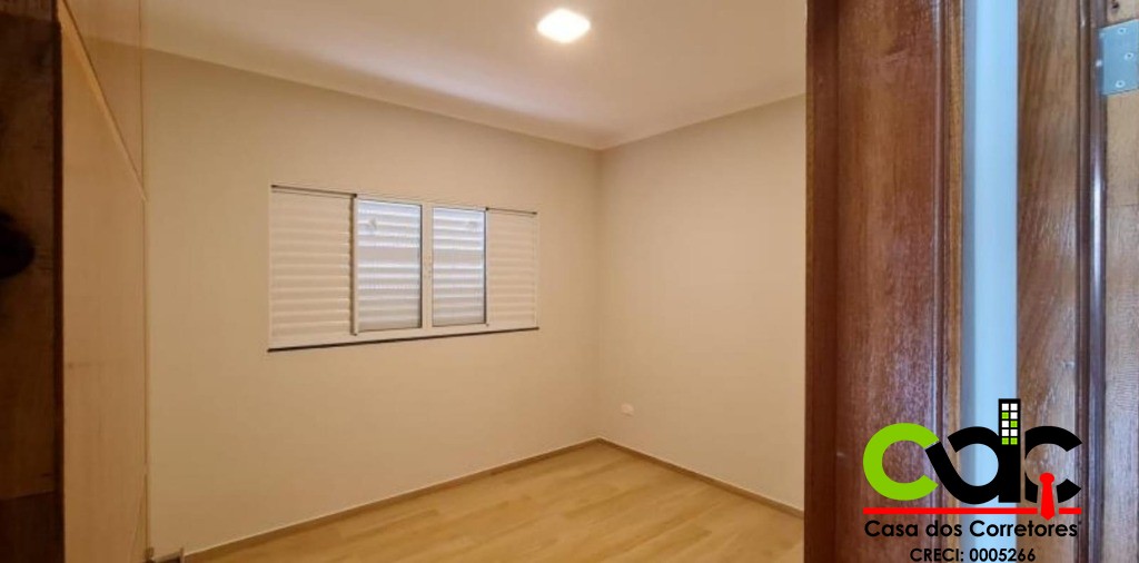 Casa à venda com 3 quartos, 221m² - Foto 5