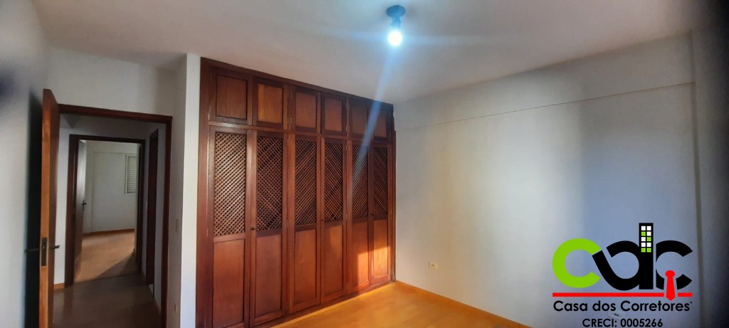 Apartamento à venda com 3 quartos, 135m² - Foto 9