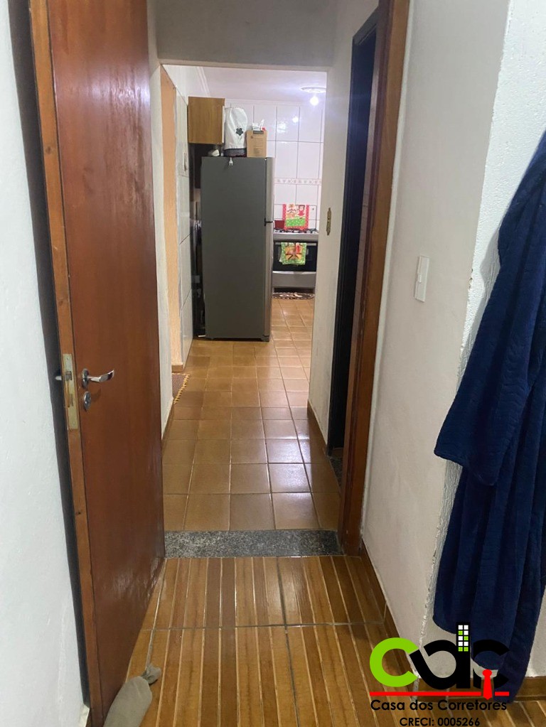 Casa à venda com 3 quartos, 360m² - Foto 17