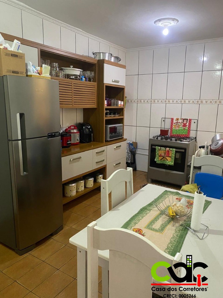 Casa à venda com 3 quartos, 360m² - Foto 14