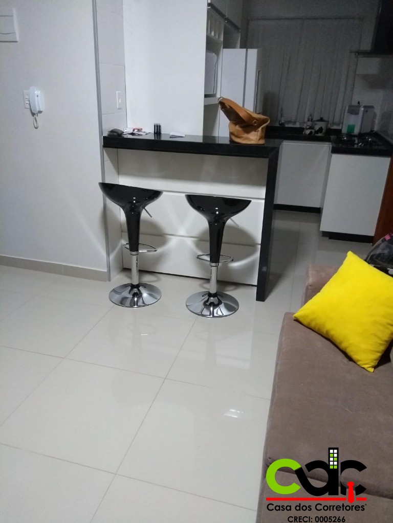 Apartamento à venda com 2 quartos, 60m² - Foto 24