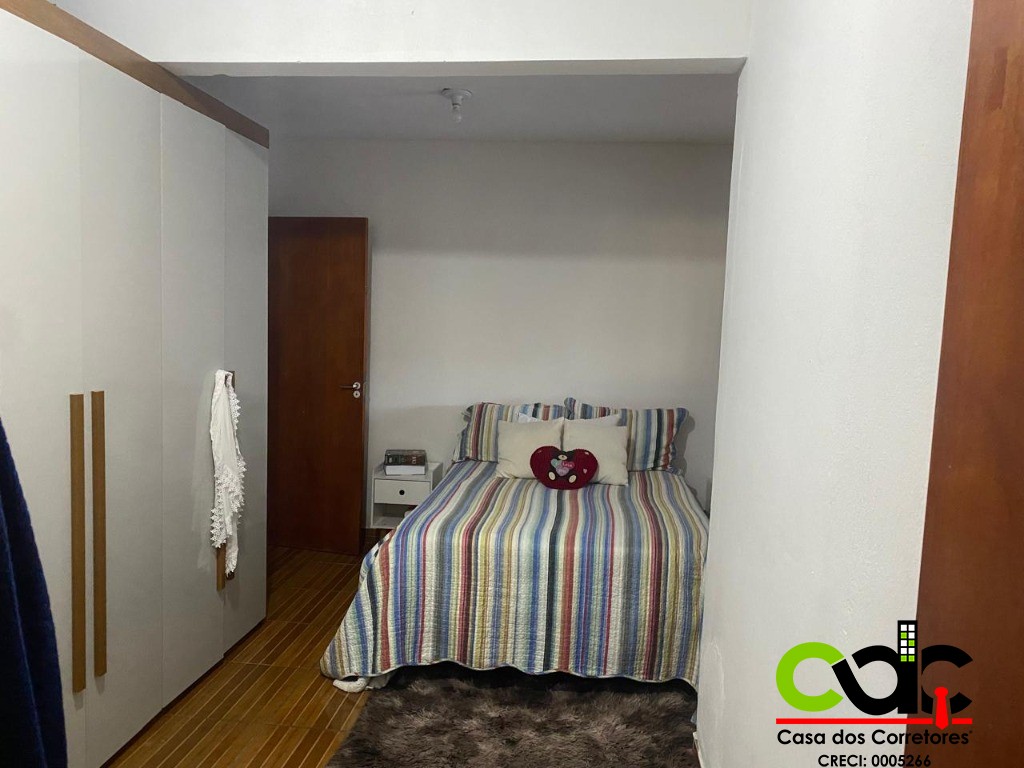 Casa à venda com 3 quartos, 360m² - Foto 18