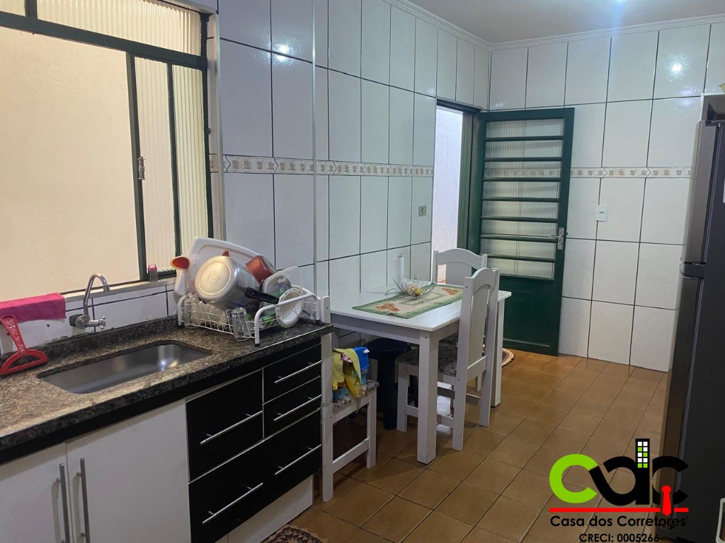 Casa à venda com 3 quartos, 360m² - Foto 15