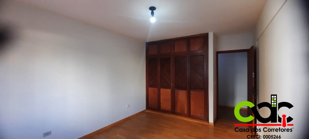 Apartamento à venda com 3 quartos, 135m² - Foto 10