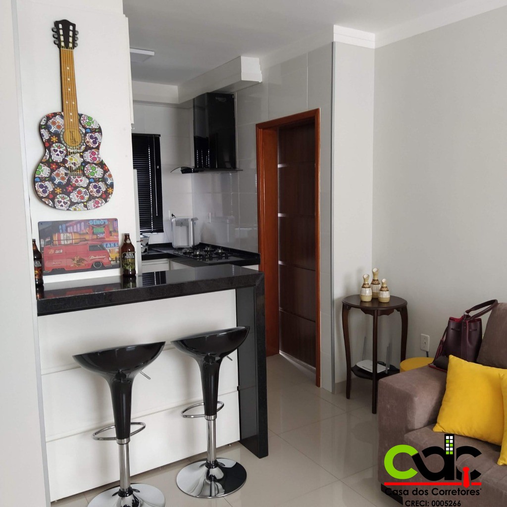 Apartamento à venda com 2 quartos, 60m² - Foto 7