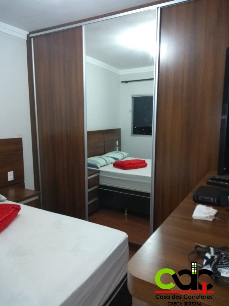 Apartamento à venda com 2 quartos, 60m² - Foto 17