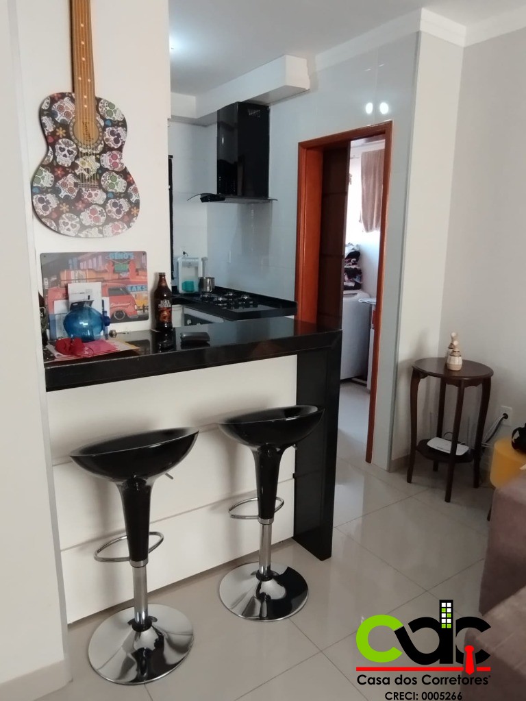 Apartamento à venda com 2 quartos, 60m² - Foto 13