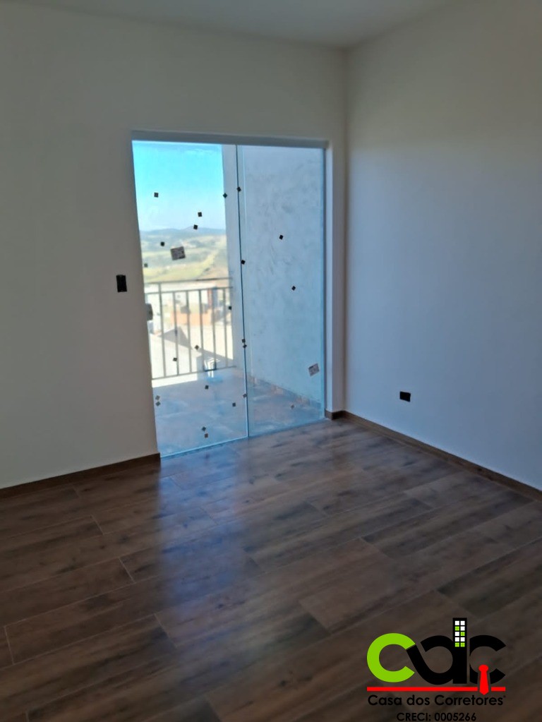 Casa à venda com 2 quartos, 82m² - Foto 5