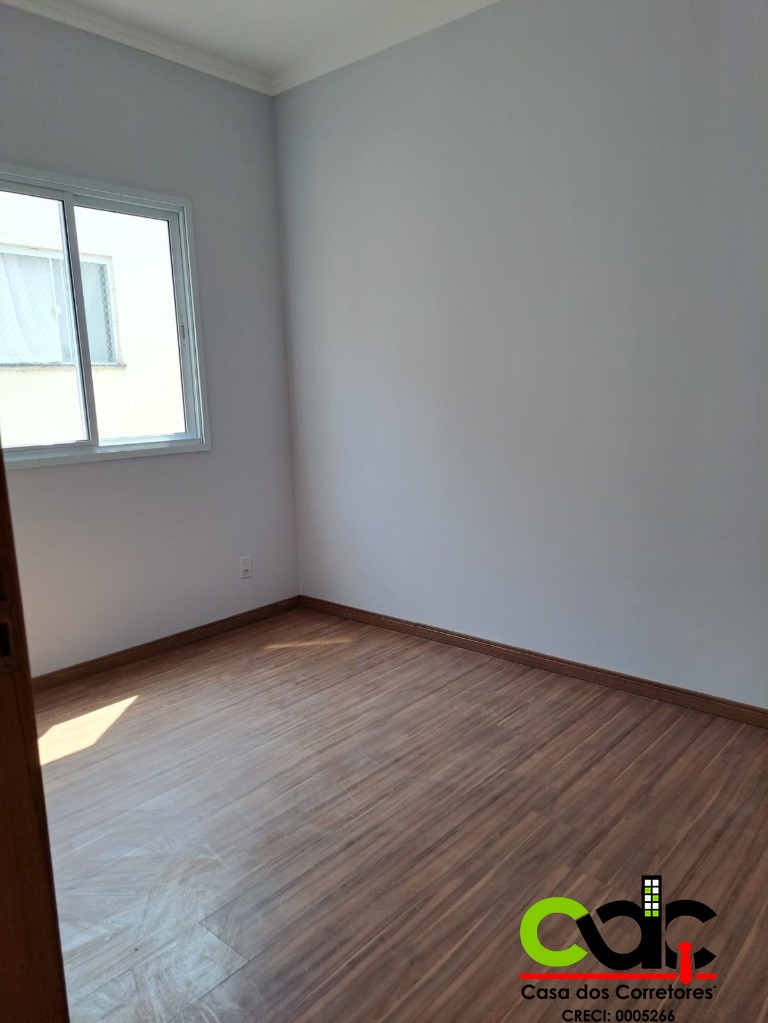 Apartamento à venda com 2 quartos, 50m² - Foto 11