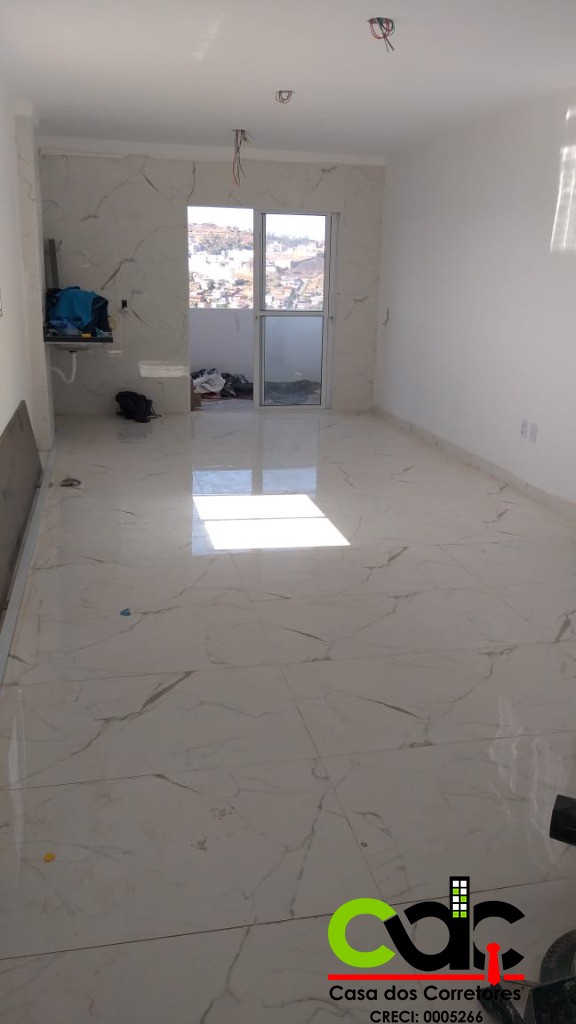 Apartamento à venda com 2 quartos, 100m² - Foto 2