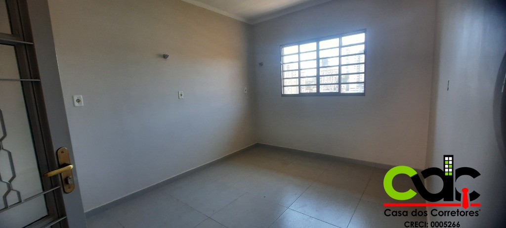 Apartamento para alugar com 2 quartos, 70m² - Foto 2