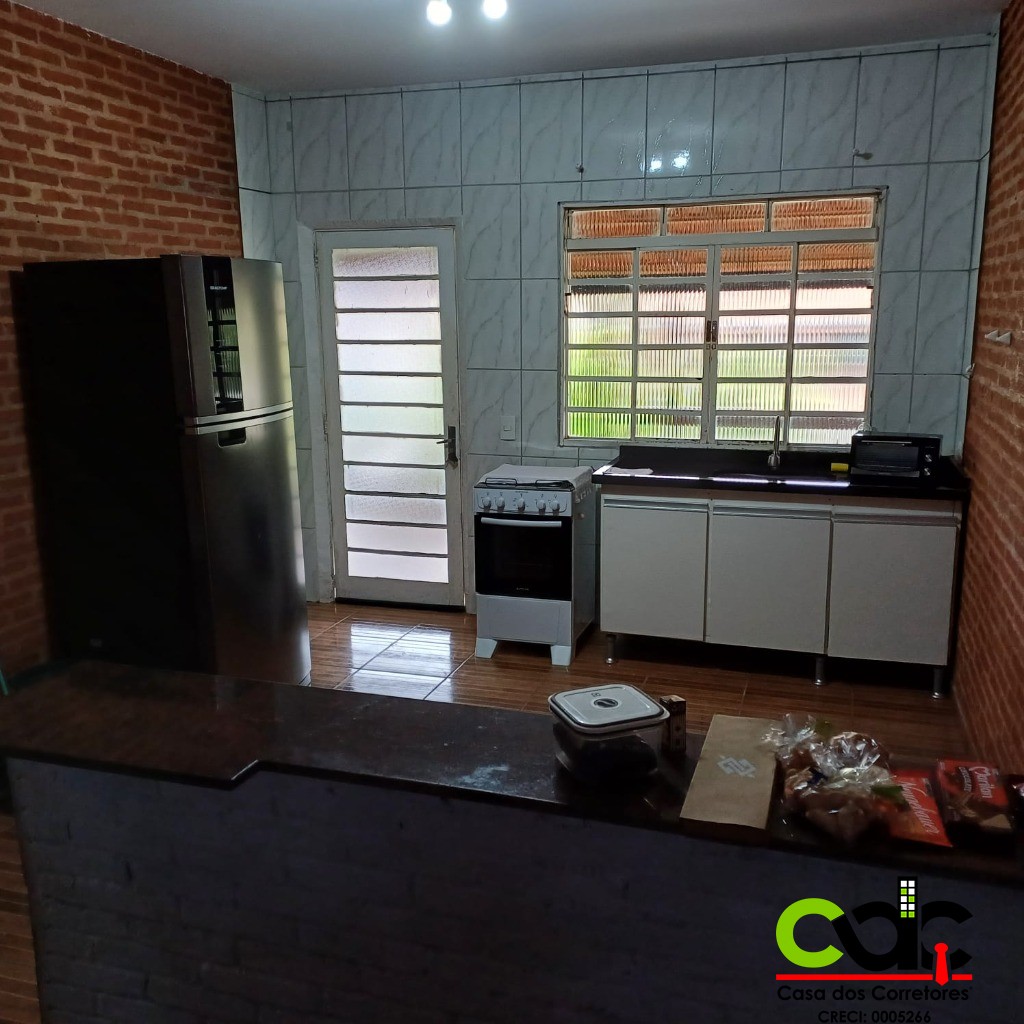 Chácara à venda com 2 quartos, 300m² - Foto 12