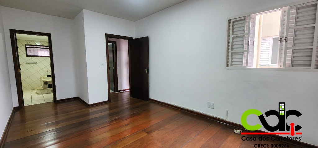 Apartamento para alugar com 3 quartos, 160m² - Foto 9