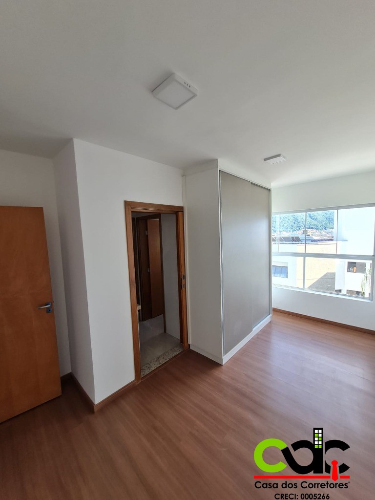 Cobertura à venda com 3 quartos, 138m² - Foto 5