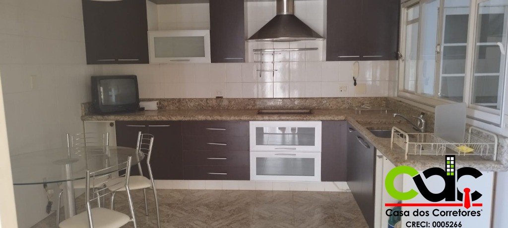 Casa à venda com 3 quartos, 700m² - Foto 16