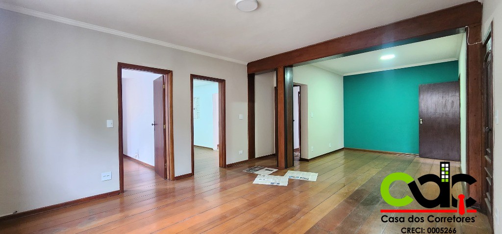 Apartamento para alugar com 3 quartos, 160m² - Foto 2