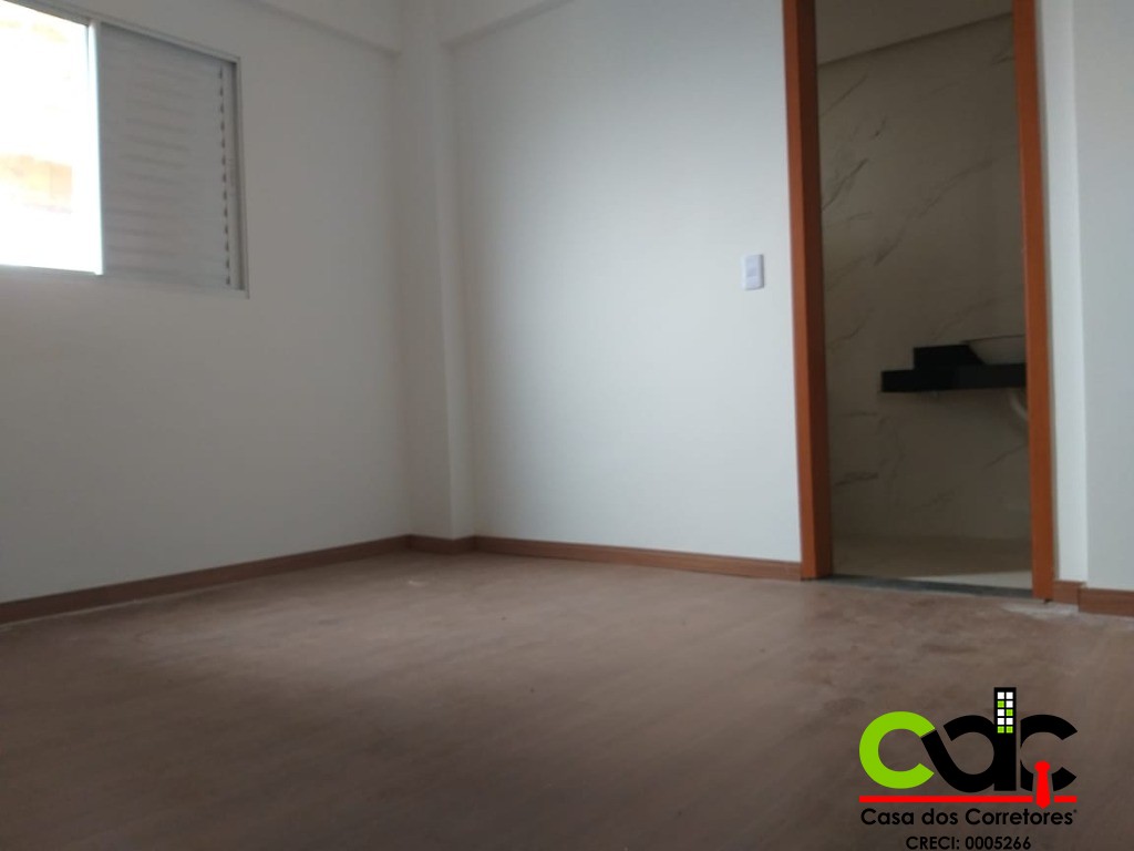 Apartamento à venda com 3 quartos, 135m² - Foto 3