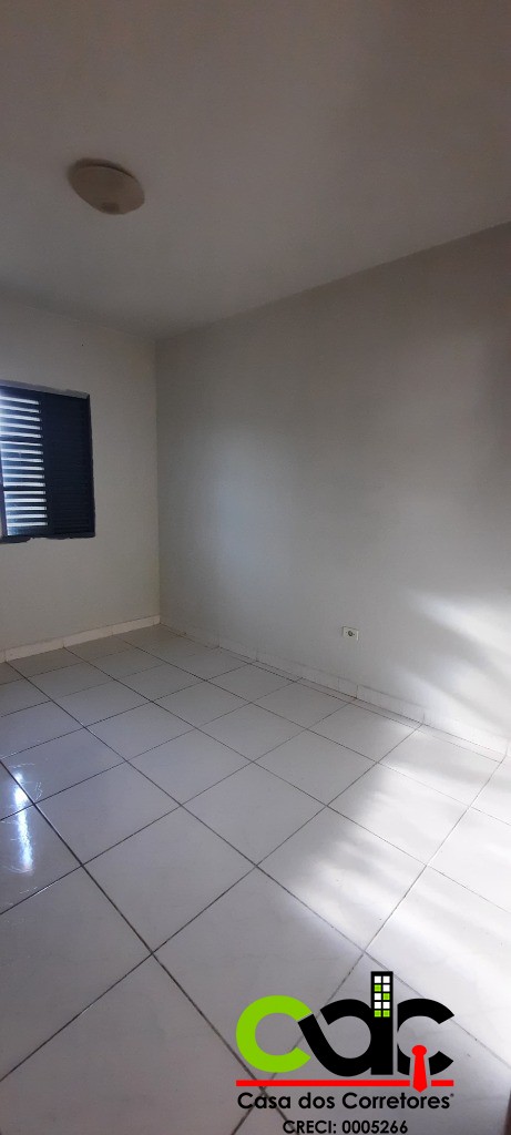 Apartamento para alugar com 3 quartos, 90m² - Foto 9