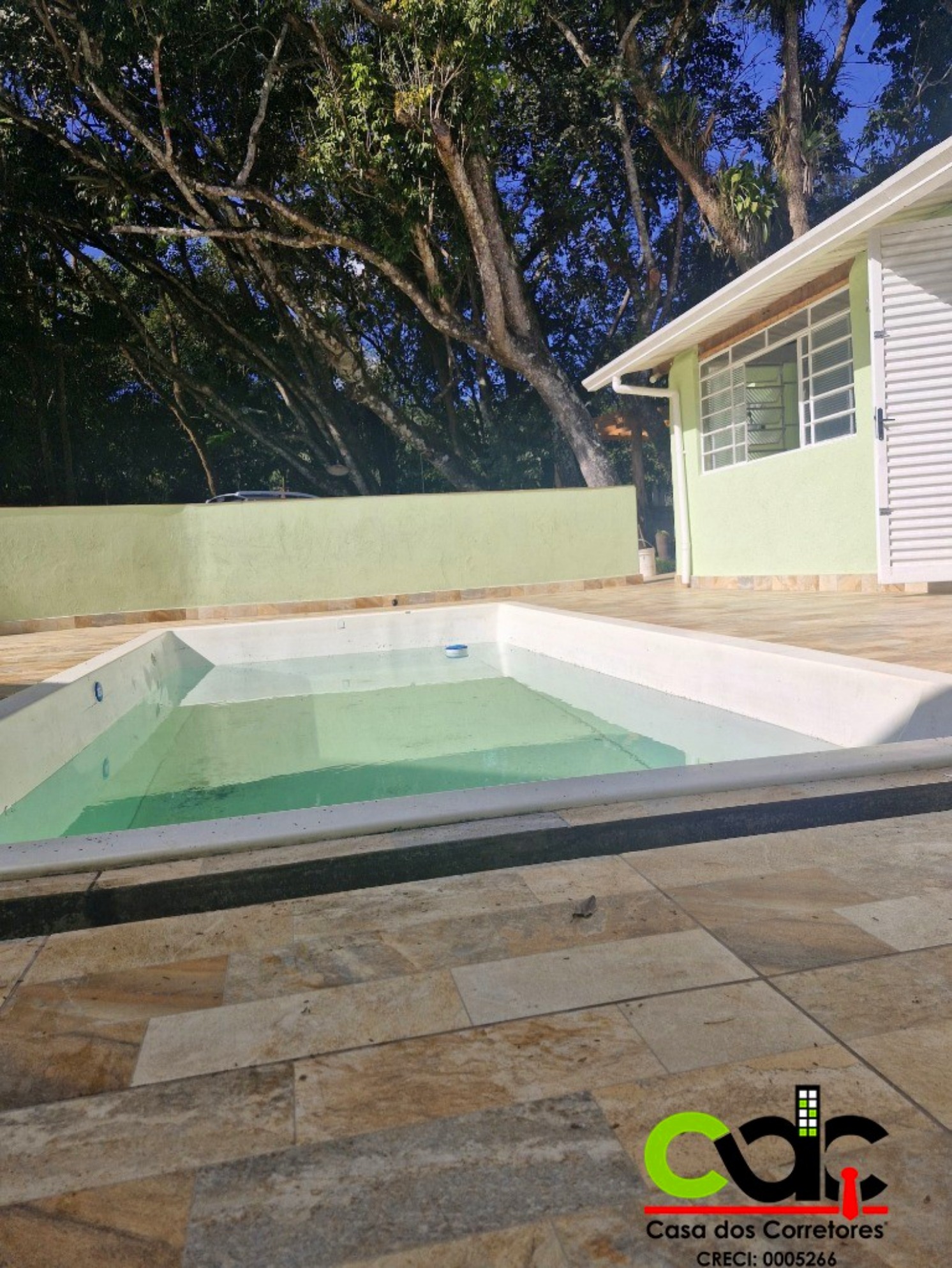 Chácara, 3 quartos, 830 m² - Foto 2