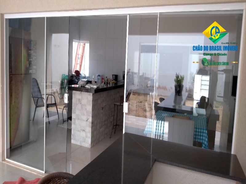 Casa à venda com 3 quartos, 228m² - Foto 13