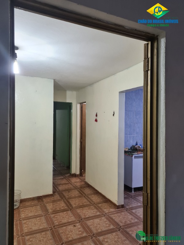 Casa à venda com 4 quartos, 200m² - Foto 7