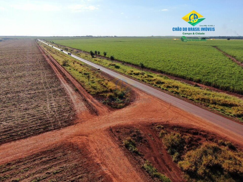 Fazenda à venda com 1 quarto, 5m² - Foto 1