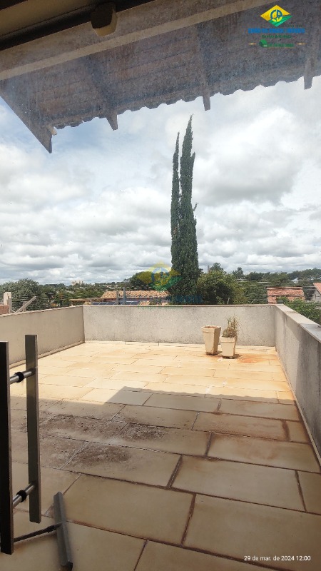 Casa à venda com 4 quartos, 247m² - Foto 29