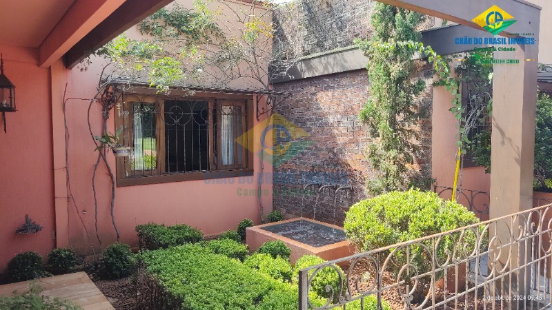 Casa à venda com 4 quartos, 650m² - Foto 14