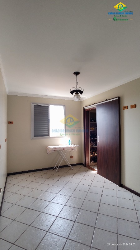 Apartamento à venda com 3 quartos, 189m² - Foto 16