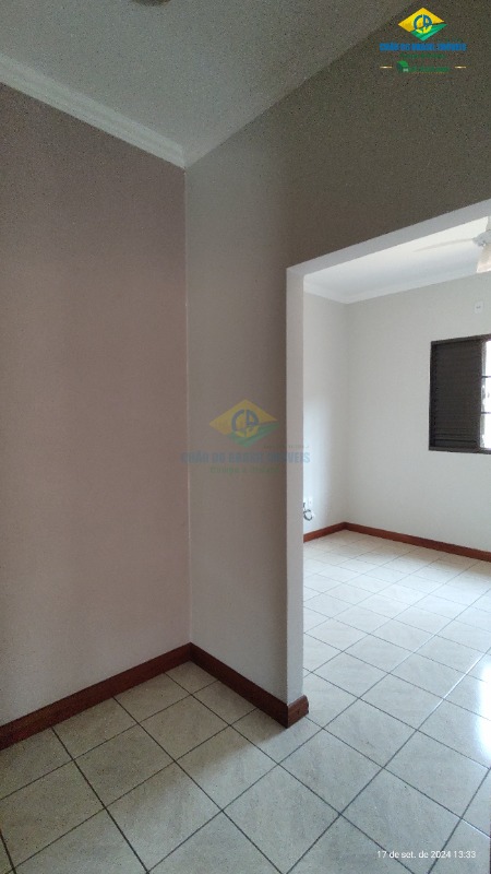 Casa à venda com 3 quartos, 252m² - Foto 19