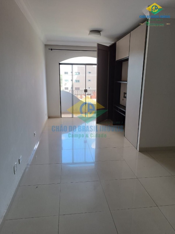 Apartamento à venda com 3 quartos, 106m² - Foto 1